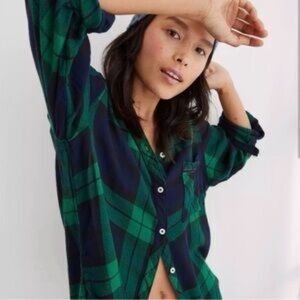 Aerie Navy Green Plaid Shirt Button-Up Long Sleeve Casual Flannel Top Women’s